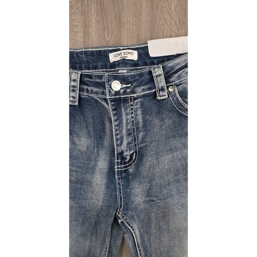 Love Soho Denim Women’s Jeans Size 15 Wide Leg Low Rise Embroidered - Picture 6 of 14